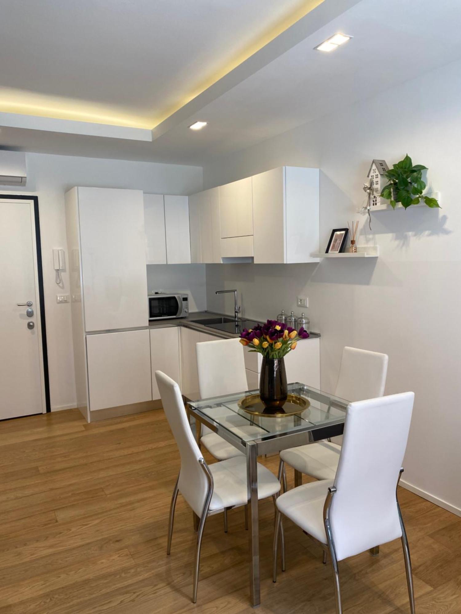 Gramsci 2 - Cozy Apartment Near Sempione Park! Milan Luaran gambar